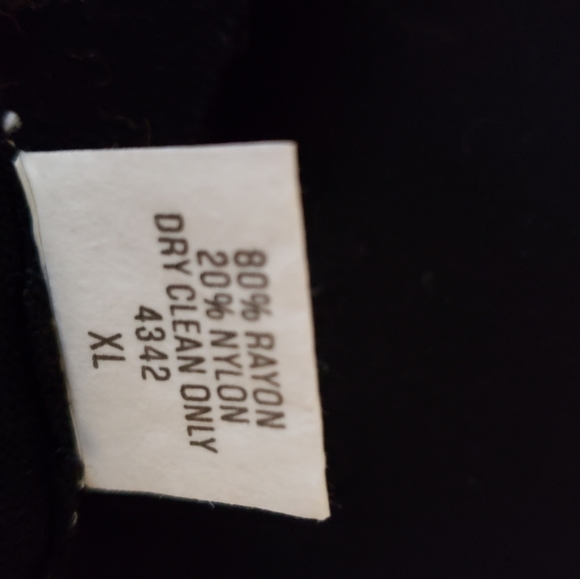 Beautuful black sweater with flowers in XL - Picture 4 of 8